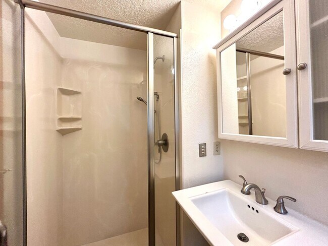 Building Photo - One Of The Top Rated Gems Of 2026: Serene 3 Bed + Bonus Room, 2.5 Bath Spacious House!