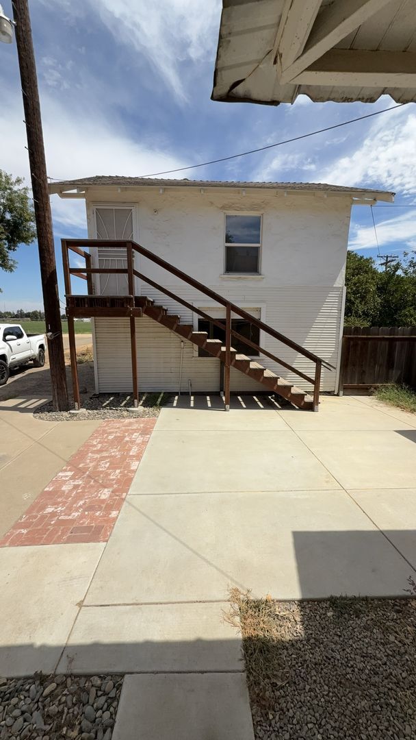 Building Photo - 2619 Maze Blvd