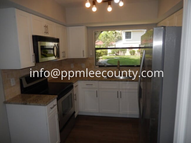 Building Photo - Freshly and Completely Renovated SW Cape C...