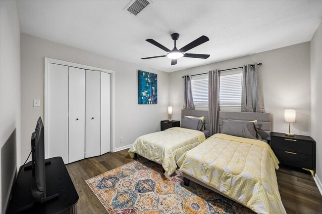 Building Photo - 2930 Riata Ln
