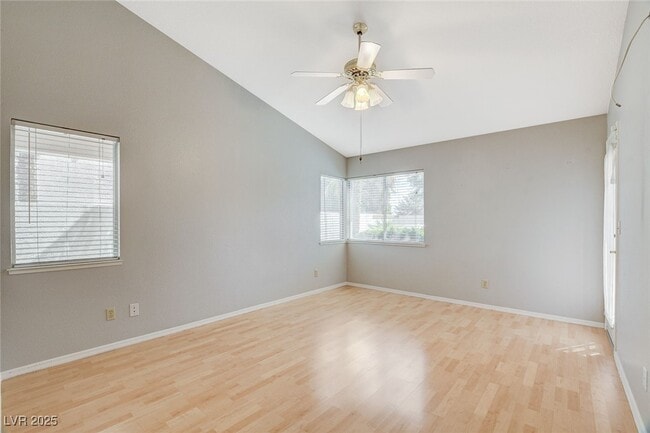 Building Photo - 4432 Crimson Leaf Dr