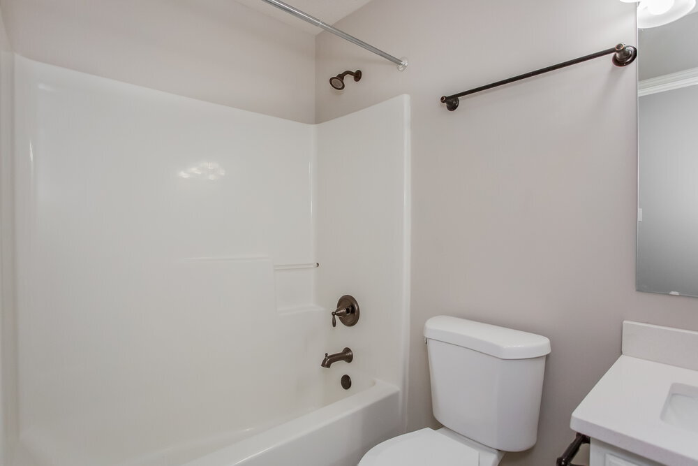 Building Photo - 16901 Peach Ln