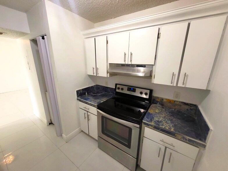 Building Photo - 8260 SW 210th St