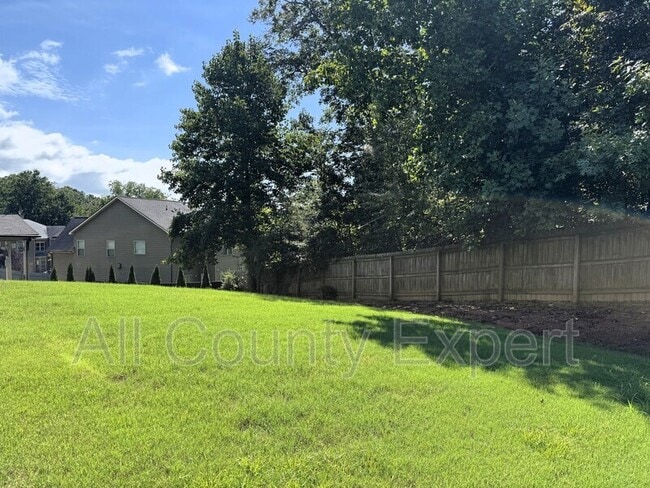 Building Photo - 4215 Hopewell Manor Dr