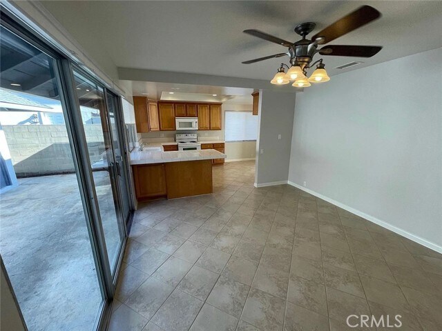 Building Photo - 25372 Pacifica Ave