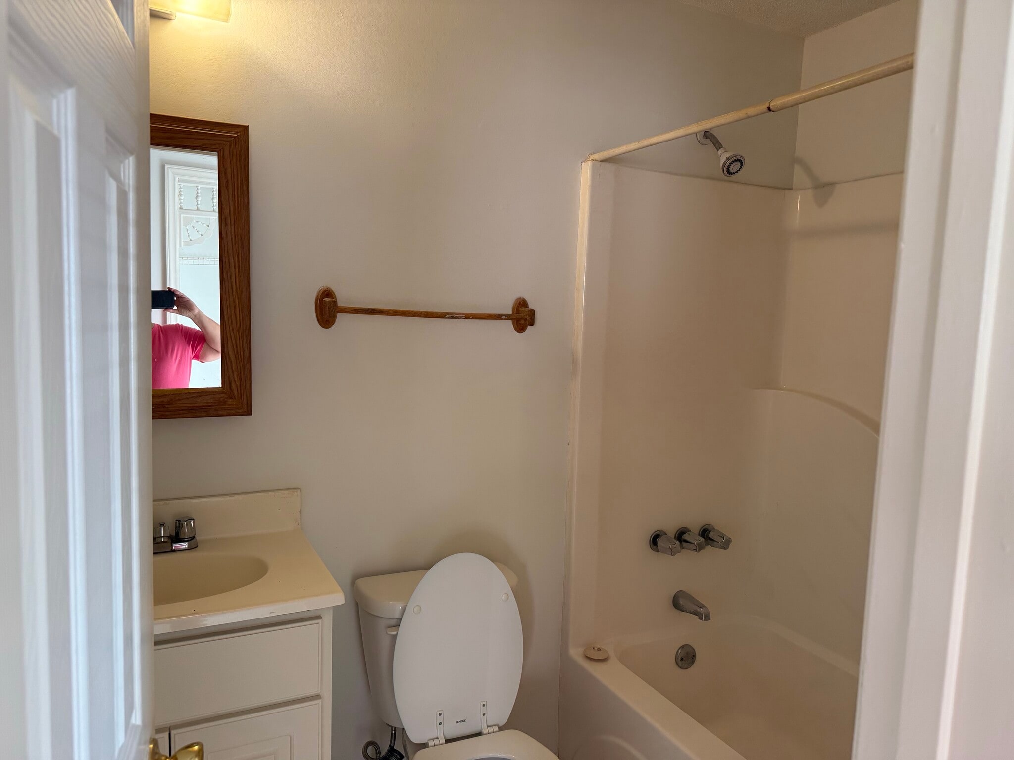 Bathroom - 796 Chestnut St