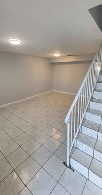 Building Photo - 460 NE 18th Ave