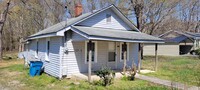Building Photo - 712 S Kirkman St