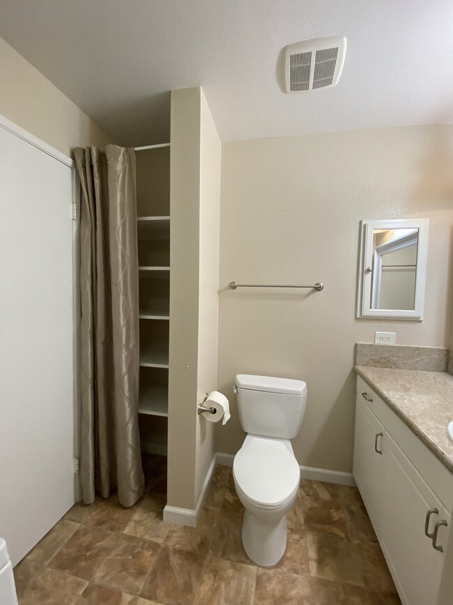 Building Photo - 94-1410-1410 Welina Loop