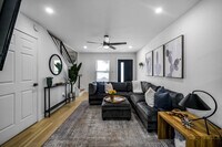 Building Photo - 3806 Southridge Dr