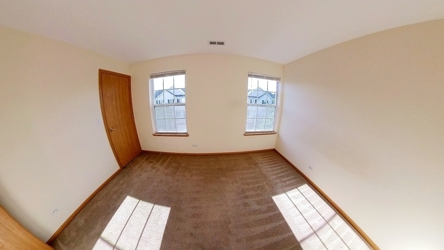 Building Photo - 255 Evergreen Cir