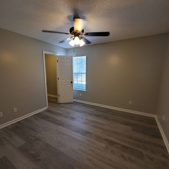 Building Photo - Southern Comfort Oasis: 3BR/2BA Rental Home in Valdosta, GA