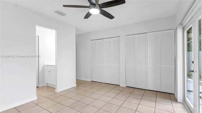 Building Photo - 4208 SW 136th Pl
