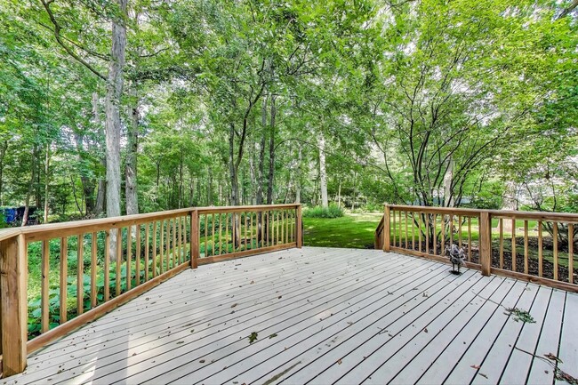 Building Photo - 1620 Timber Woods Ln