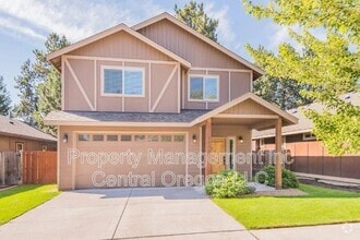 Building Photo - 20269 Knightsbridge Pl