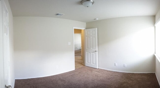 Building Photo - 6302 Cool Creek Dr