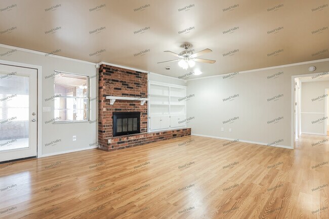 Building Photo - 2201 NW 46th St