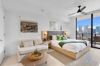 Building Photo - 601 NE 1st Ave