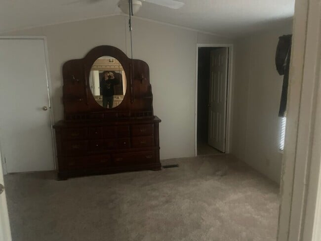 Building Photo - 1481 Joel Rd