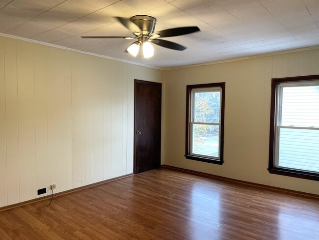 Building Photo - 804 Beech St