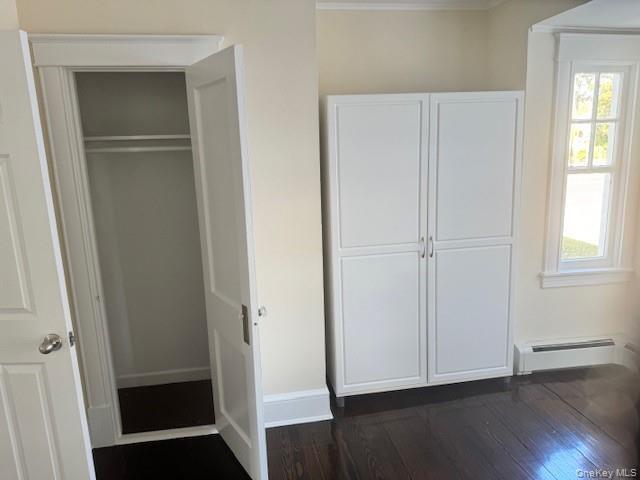 Building Photo - 450 Nicolls Rd