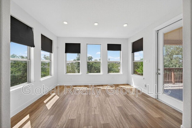 Building Photo - 14122 Sam Houston Way