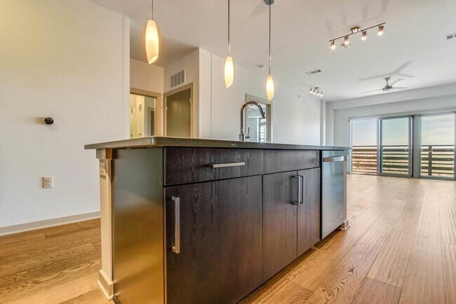 Building Photo - 3600 S Lamar Blvd