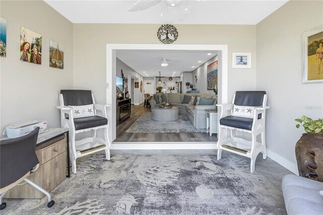 Building Photo - 800 Madonna Blvd