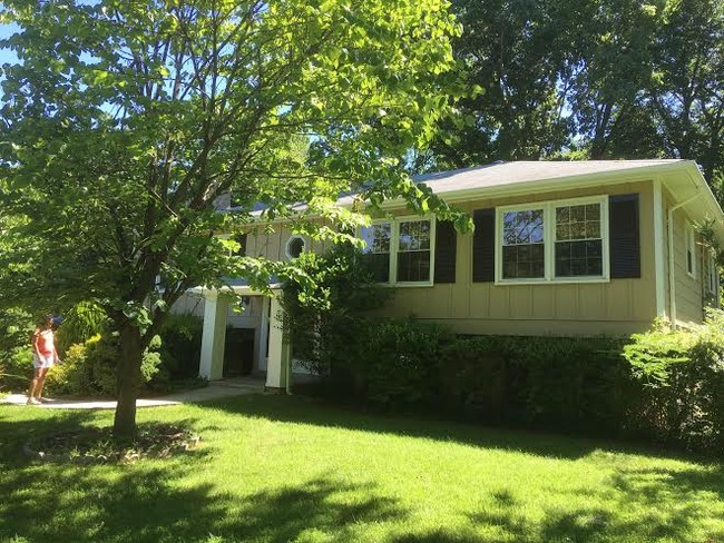 Primary Photo - 3409 Beverly Dr