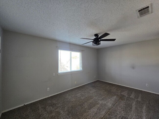 Building Photo - 8810 Springmail Cir