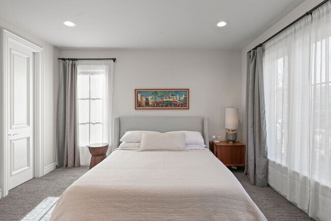 Building Photo - Stout Street 2 BDR at Curtis Park