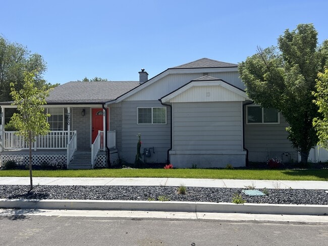 Building Photo - 2650 S 8550 W