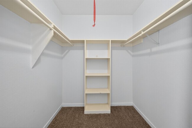 Building Photo - 6201 Ranchester Dr