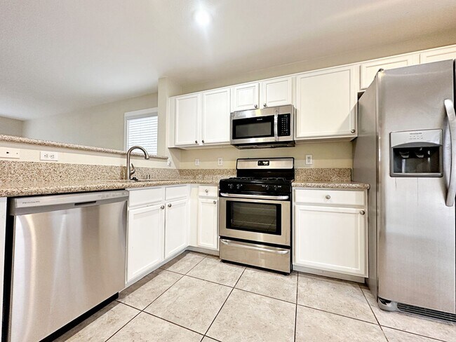 Building Photo - SINGLE STORY 3 BEDROOM HOME IN HENDERSON