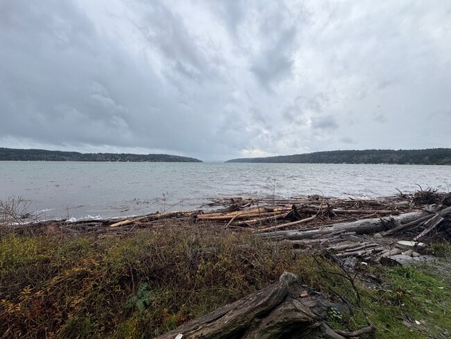 Building Photo - 24103 Vashon Hwy SW