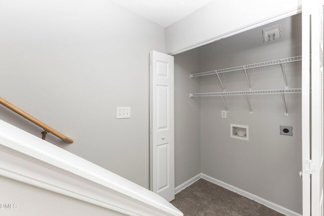 Building Photo - 3358 Tarleton W