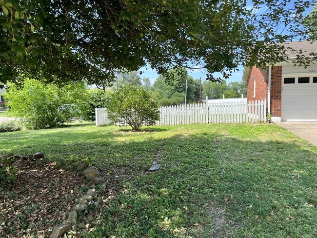 Building Photo - 5321 Juanita Ln