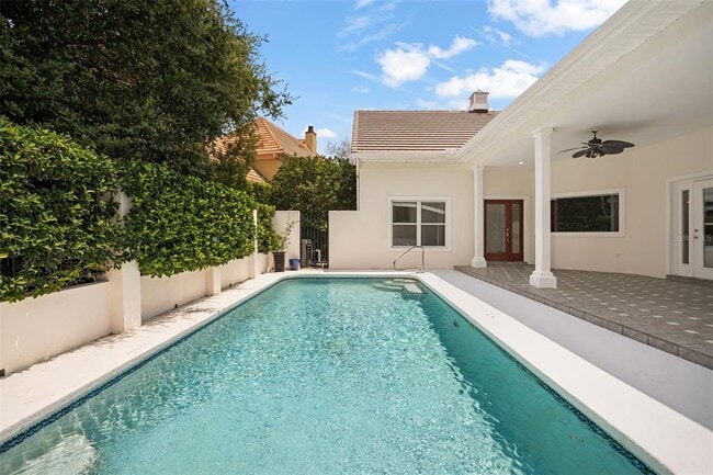 Building Photo - 9656 Bryanston Dr