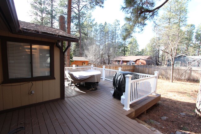 Building Photo - Fully Furnished 4-Bed Home in Kachina Village with Bonus Rec Room