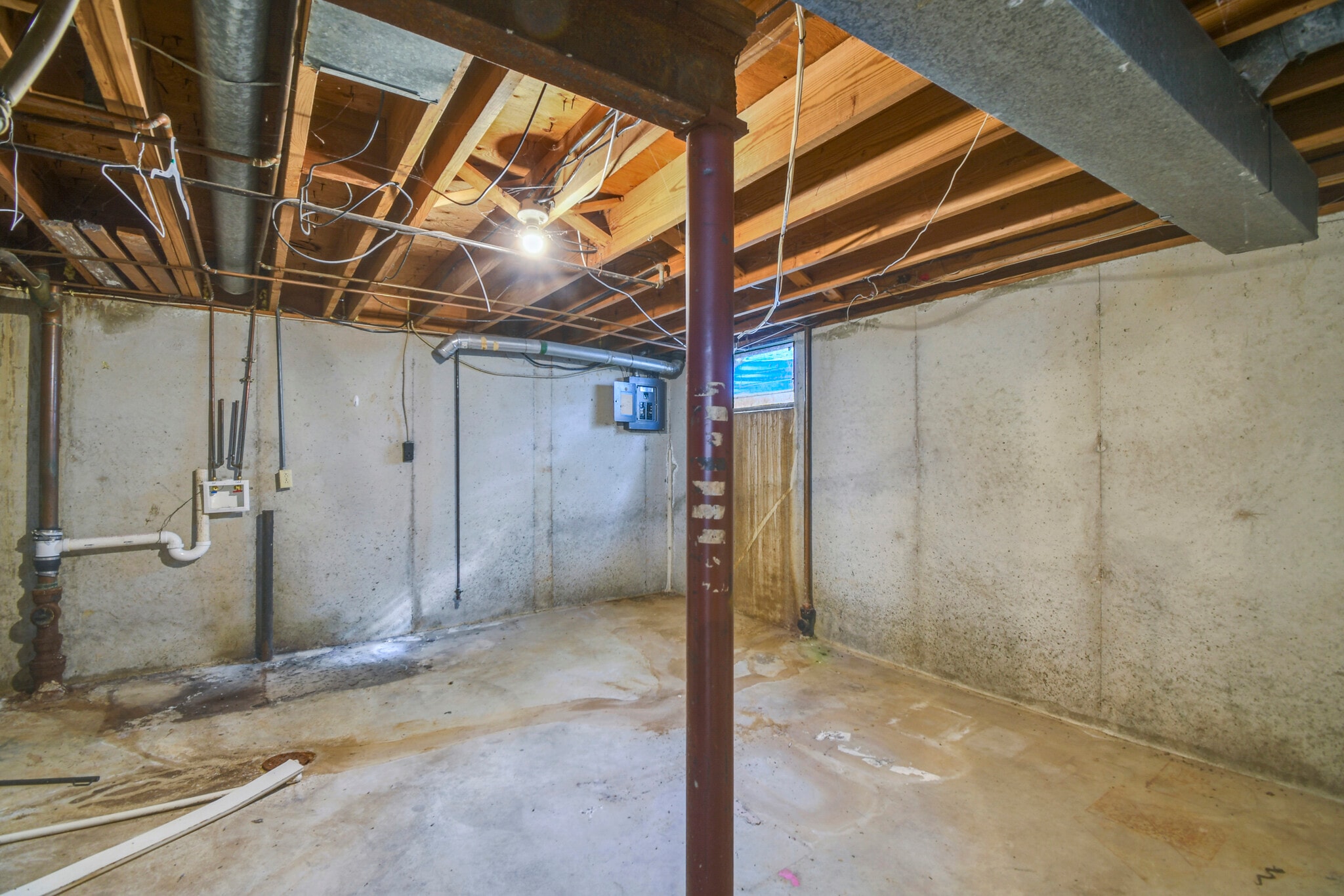 Building Photo - 3702 NE 69th St