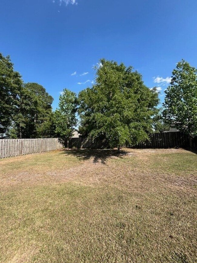 Building Photo - 3308 Greenridge Way