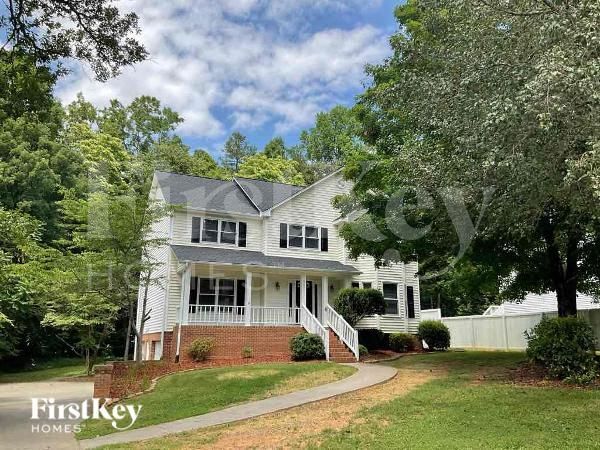 Building Photo - 2041 Pembrooke Forest Dr