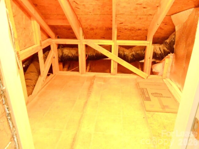 Building Photo - 115 Leyton Loop