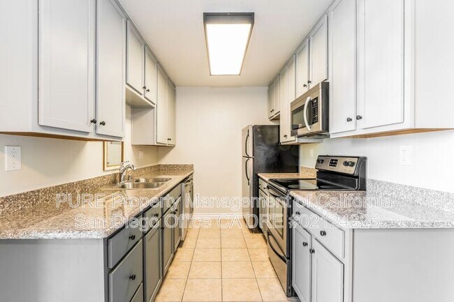 Building Photo - 321 Rancho Dr