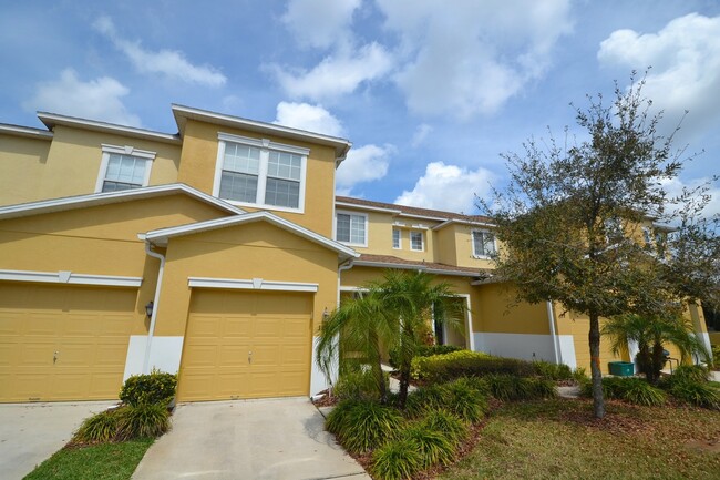 Primary Photo - Gorgeous 3/2.5 Townhome in Gated Community...