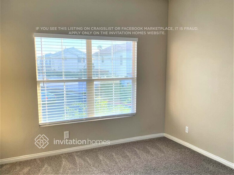 Building Photo - 8428 Opal Splendor Ave