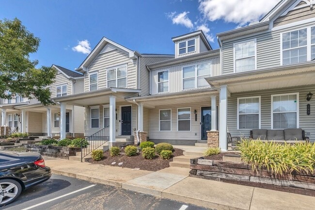 Building Photo - 1382 Rural Hill Rd