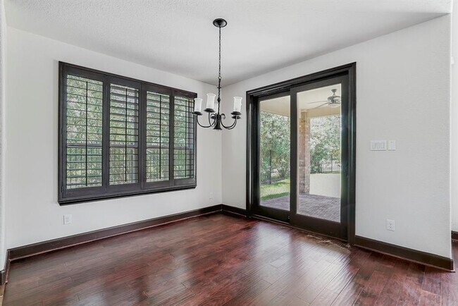 Building Photo - 26 S Swanwick Pl