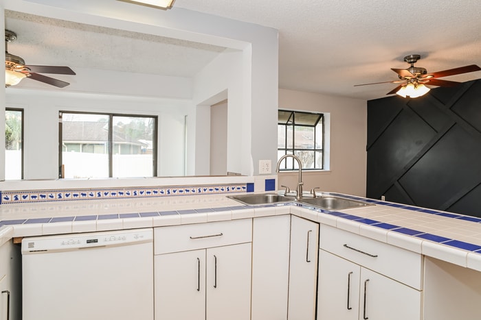 Building Photo - 1728 Indian Springs Dr