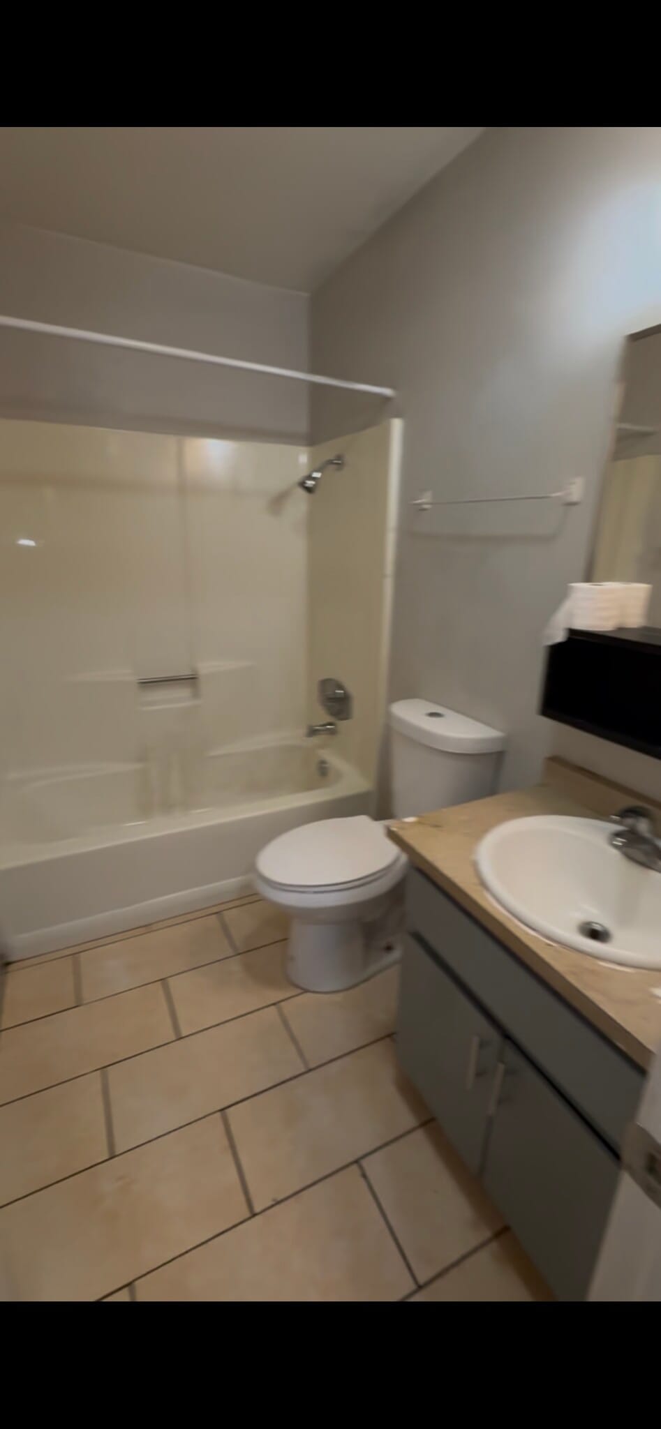 Building Photo - 2428 Statz St